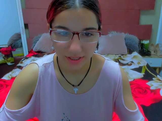 Sarahlluna webcam