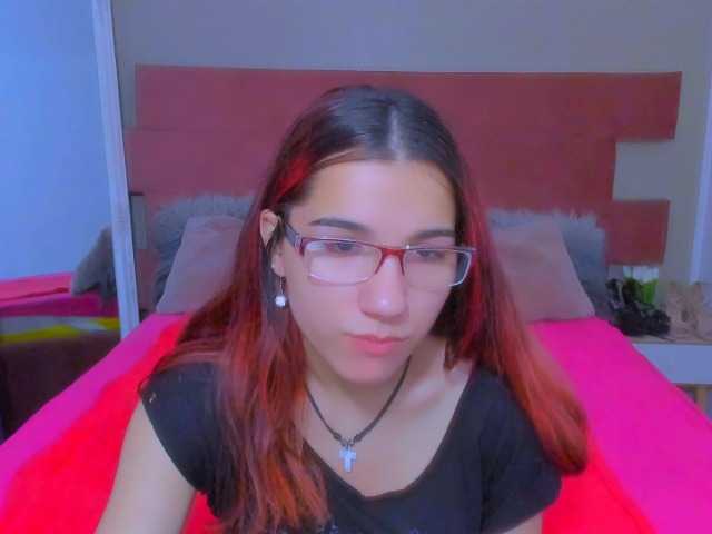 Sarahlluna webcam