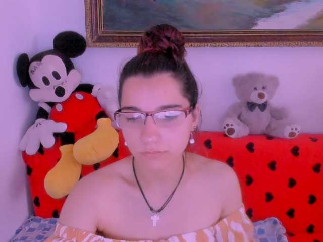 Sarahlluna webcam