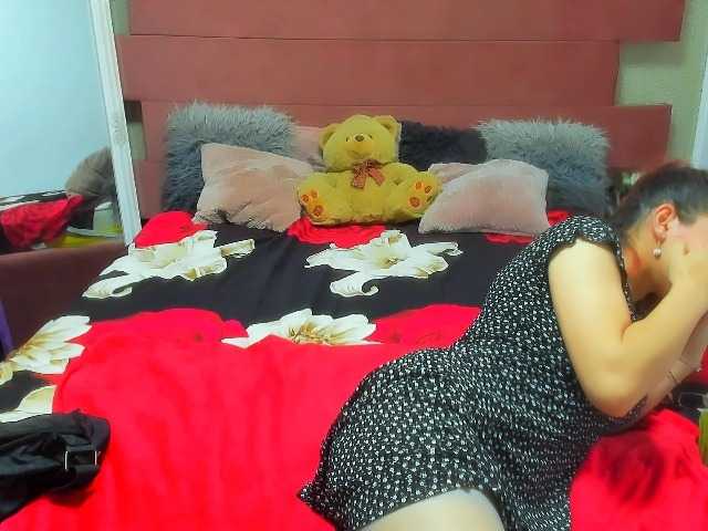 Sarahlluna webcam