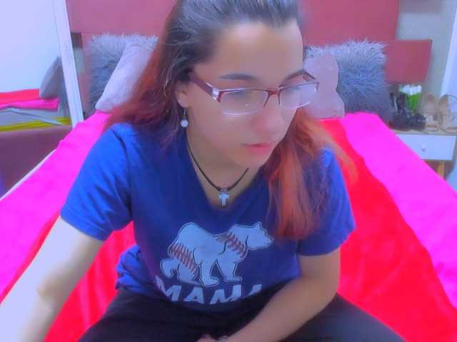 Sarahlluna webcam