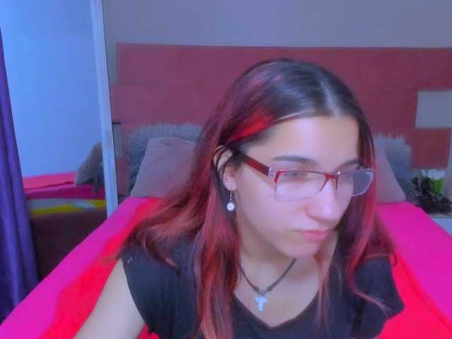 Sarahlluna webcam