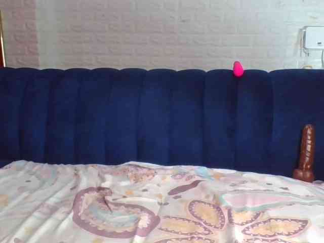 Prettylittlemuffin webcam