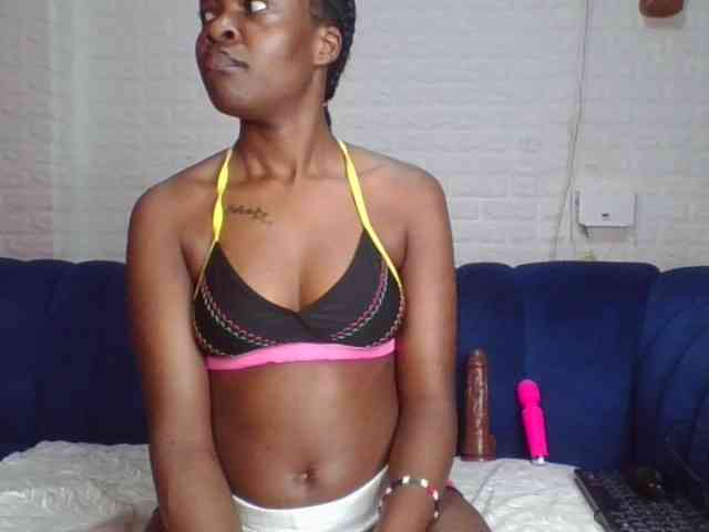Prettylittlemuffin webcam