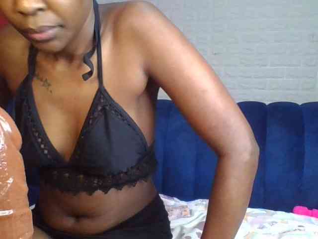 Prettylittlemuffin webcam