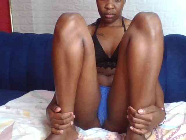 Prettylittlemuffin webcam