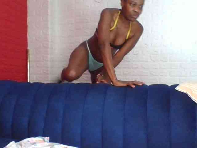 Prettylittlemuffin webcam