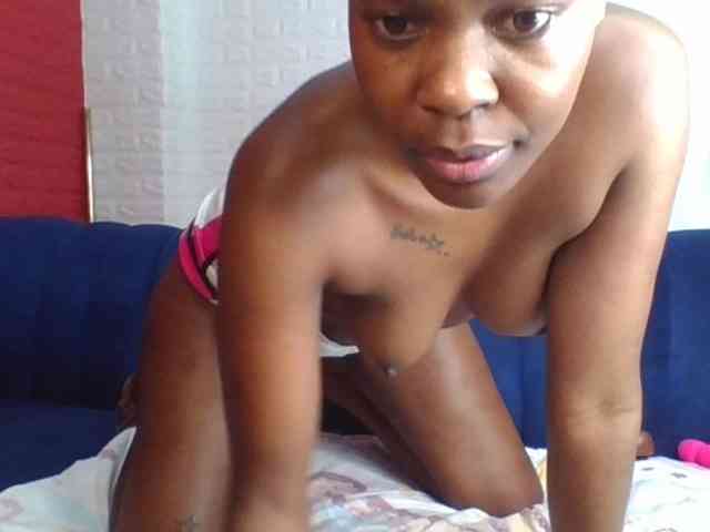 Prettylittlemuffin webcam