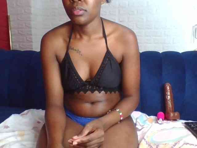 Prettylittlemuffin webcam