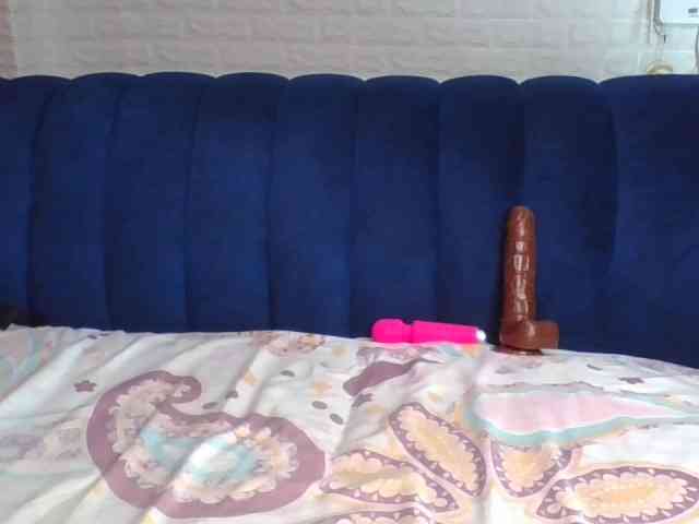 Prettylittlemuffin webcam