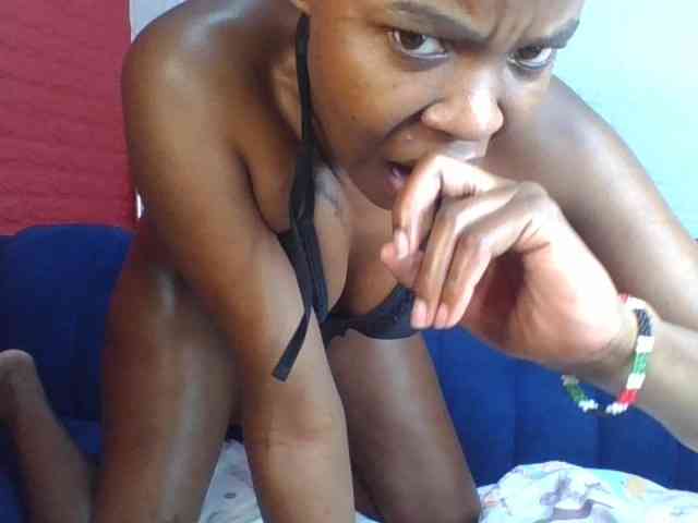 Prettylittlemuffin webcam