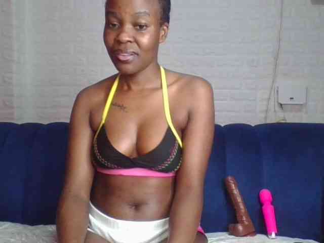 Prettylittlemuffin webcam
