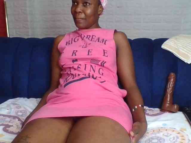 Prettylittlemuffin webcam