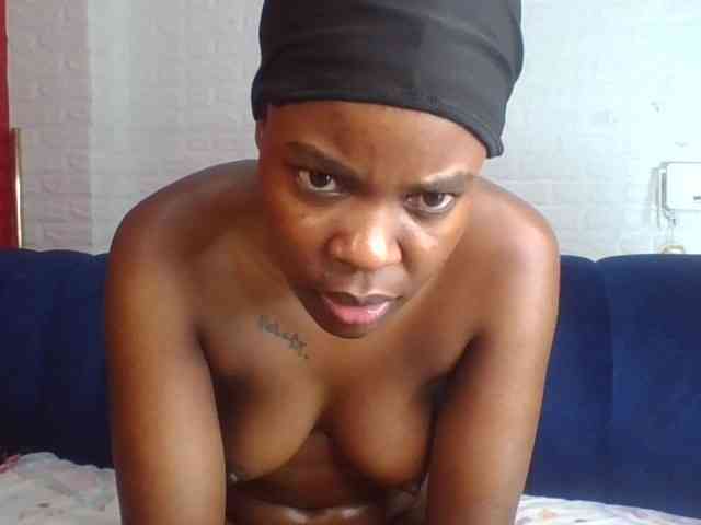 Prettylittlemuffin webcam