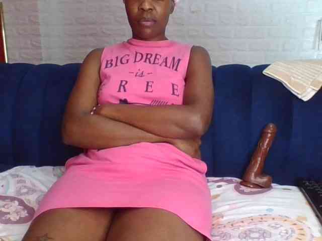 Prettylittlemuffin webcam