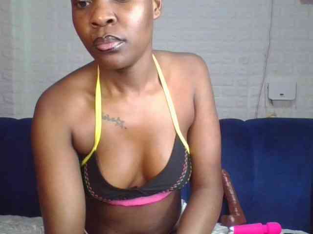 Prettylittlemuffin webcam