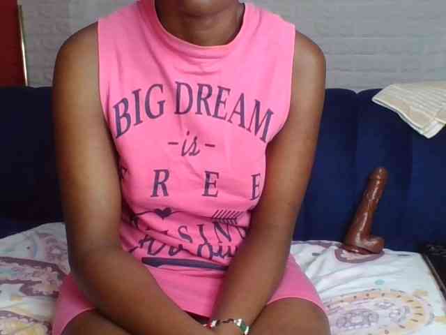 Prettylittlemuffin webcam