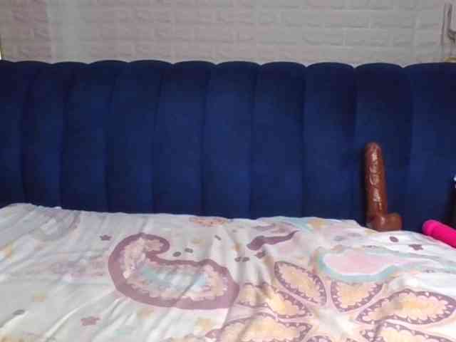 Prettylittlemuffin webcam