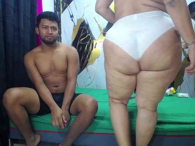VioletaGtGngBngTwo webcam