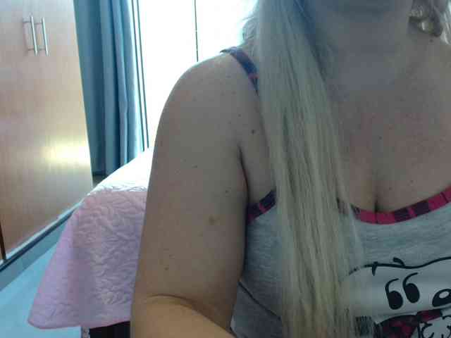 sexymommy77 webcam