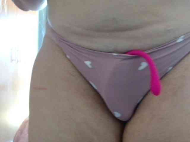 sexymommy77 webcam