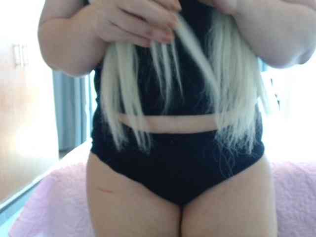 sexymommy77 webcam