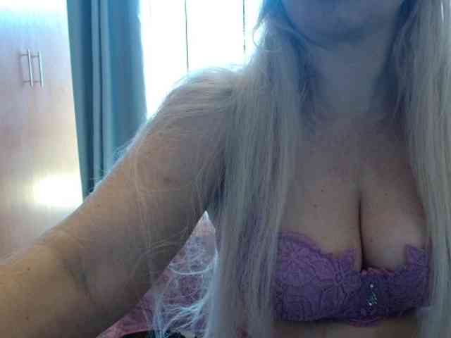 sexymommy77 webcam