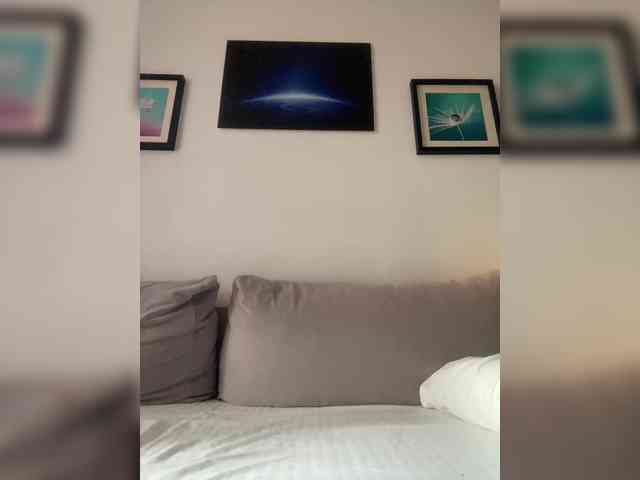 JULIE21 webcam