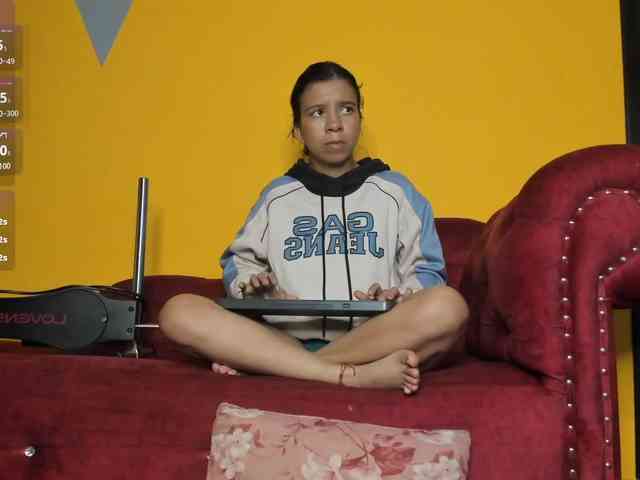 Valeria-Hurtado webcam