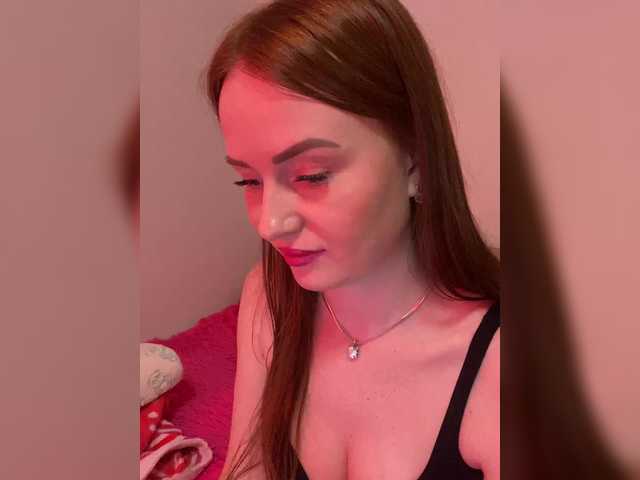 NauryXLoversz webcam