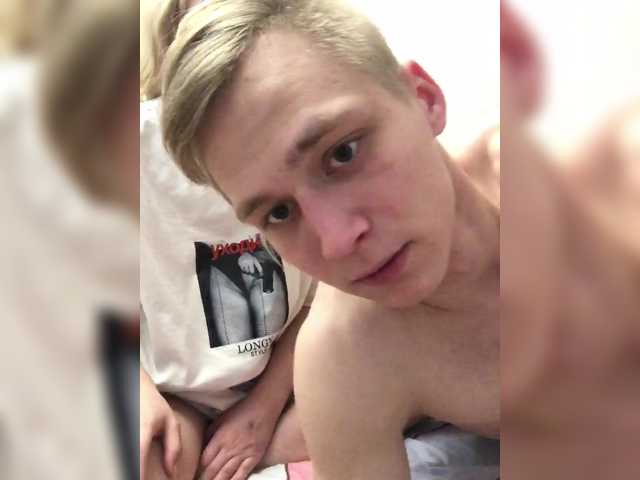 Vai a chattare su Sonyagasay Sonyagasay