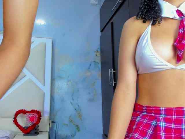 Innocent-Looks webcam