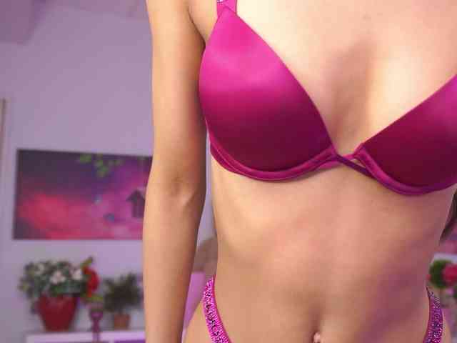 ZariaVera webcam