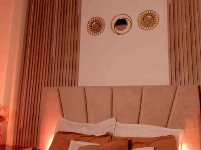 RachellJamess webcam