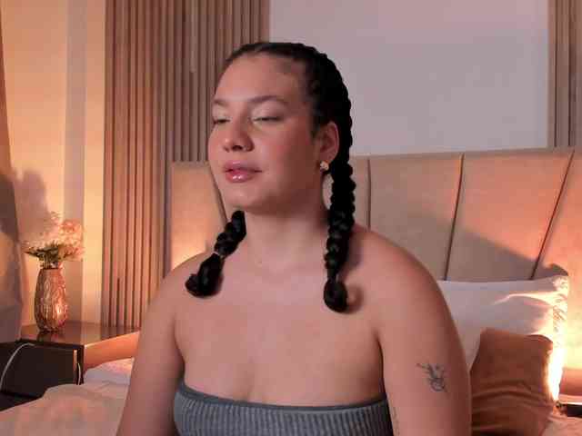 RachellJamess webcam