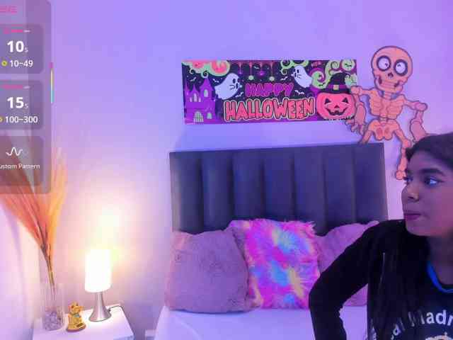 KendraChavezz1 webcam