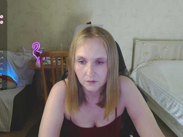 agathamott webcam