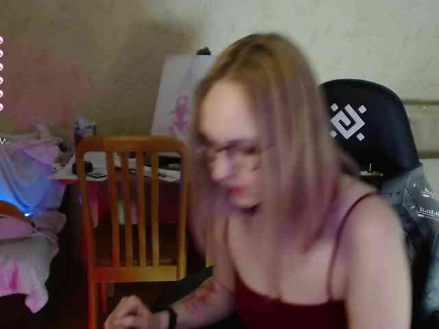 agathamott webcam