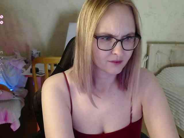 agathamott webcam