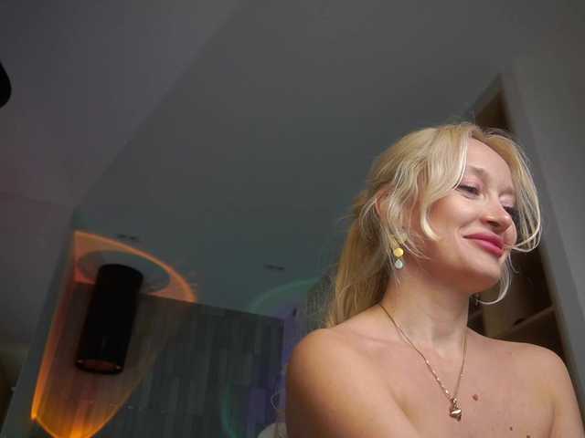 Vai a chattare su Sonya-reallsugar Sonya-reallsugar