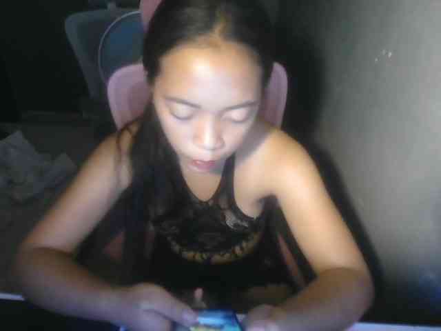 hornygirl25 webcam