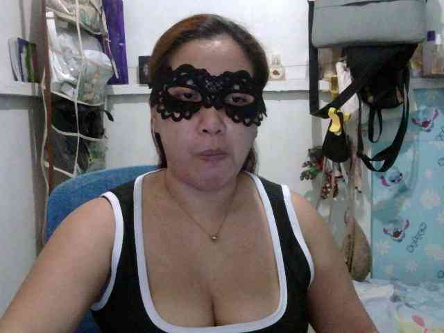 MrsWett webcam