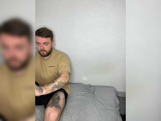 Vai a chattare su CherryMax98 CherryMax98