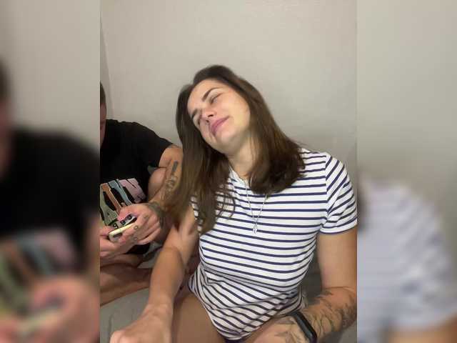 Entrez le videochat erotique avec le
modèle CherryMax98 CherryMax98