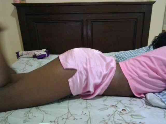 Sexysuzzy12 webcam