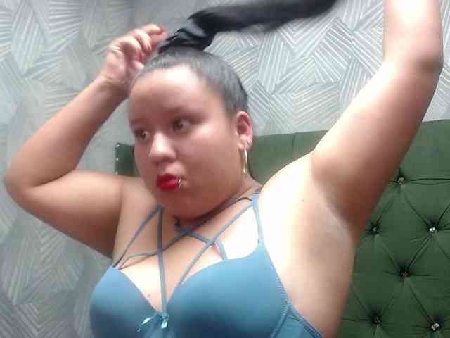 camilleblack01
