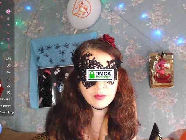 LucianaSanders webcam