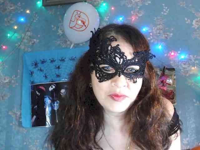 LucianaSanders webcam