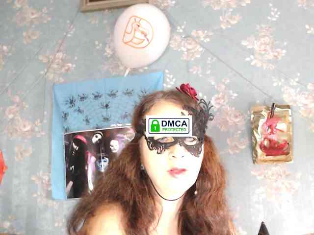 LucianaSanders webcam