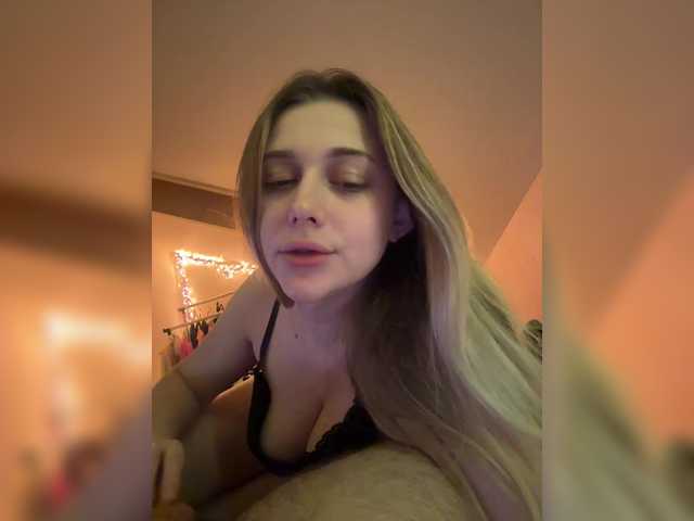 Vai a chattare su Poison_Kiss Poison_Kiss